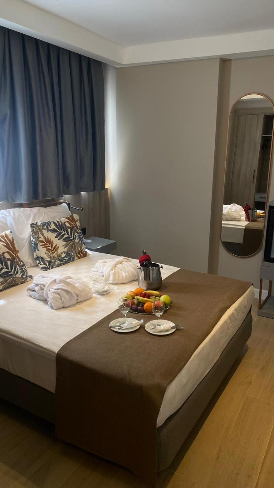 Alessia Hotel & Spa Side Kültér fotó